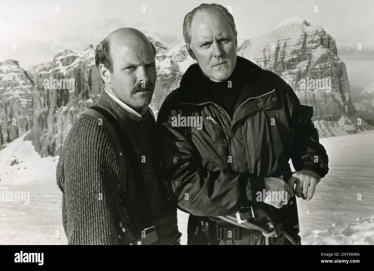 Cliffhanger 1993 rex linn hires stock photography and images Alamy Cliffhanger 1993 rex linn hires stock photography and images Alamy