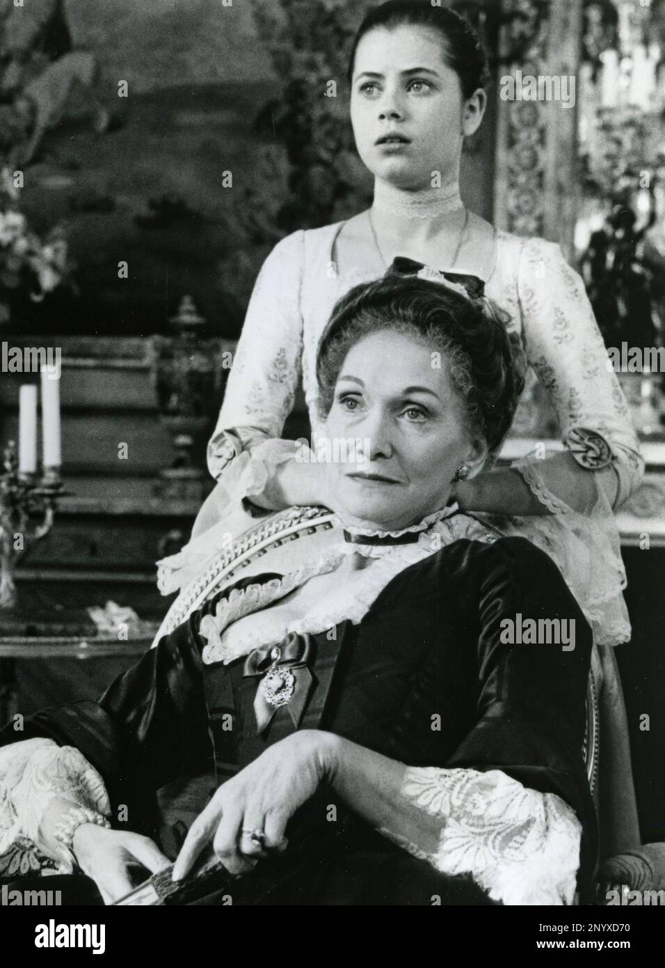 Actresses Fairuza Balk and Sian Phillips in the movie Valmont, USA 1989 Stock Photo