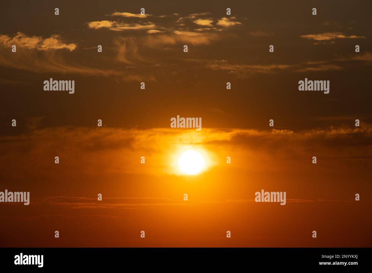 Summer evening cloudy sky hi-res stock photography and images - Alamy