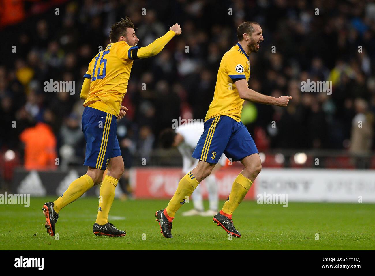 Juventus right hi-res stock photography and images - Alamy