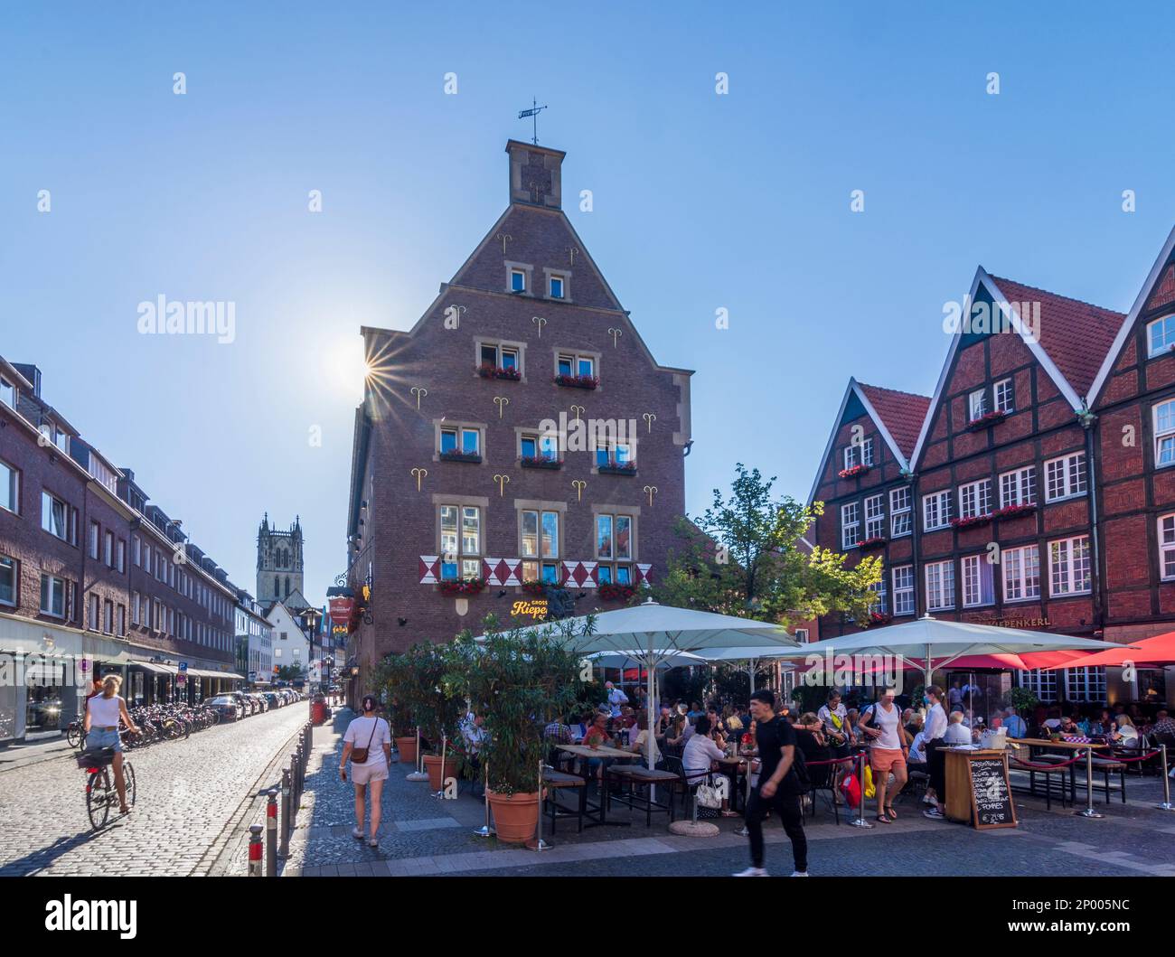 Münster: square Kiepenkerl at street Spiekerhof, restaurants in Münsterland, Nordrhein-Westfalen, North Rhine-Westphalia, Germany Stock Photo