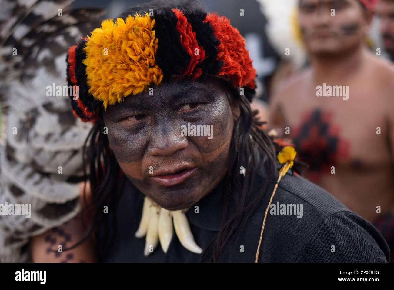 DF - Brasilia - 25/04/2017 - Manifestacao Indigena - Varias tribos Indigenas  de todo o Brasil promoveram uma