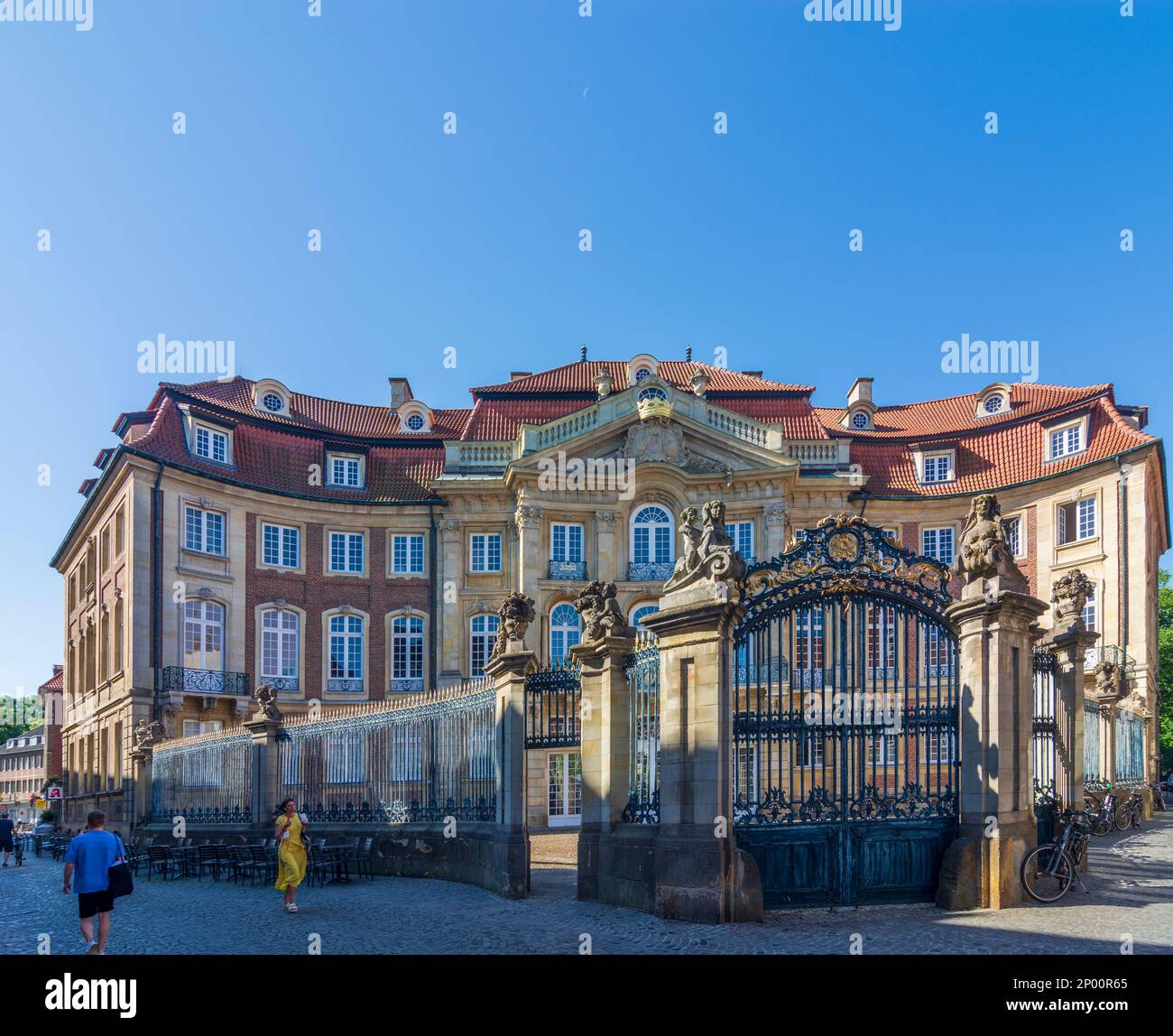 Münster: palace Erbdrostenhof in Münsterland, Nordrhein-Westfalen, North Rhine-Westphalia, Germany Stock Photo