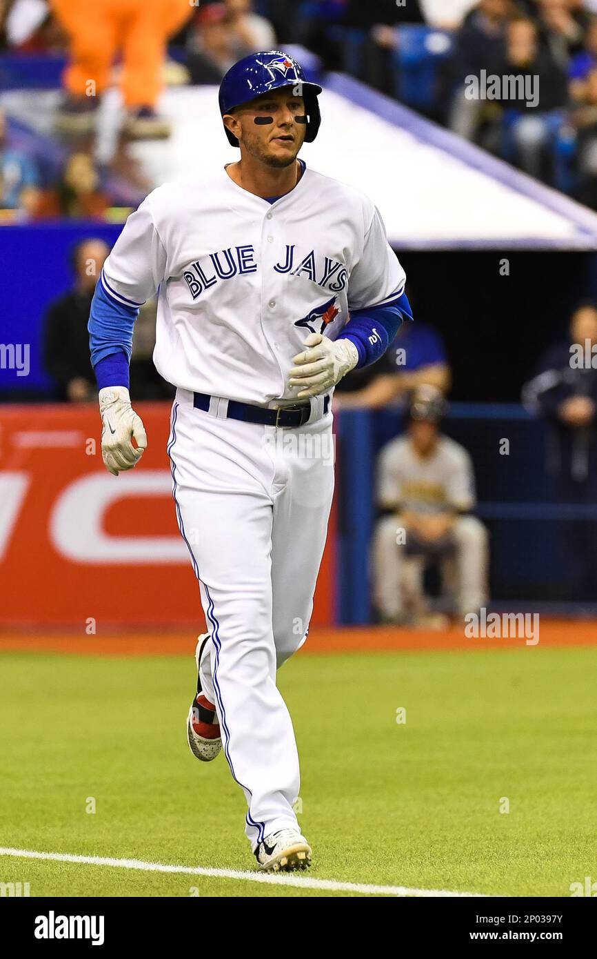 MONTREAL, QC - MARCH 31: Toronto Blue Jays catcher Russell Martin