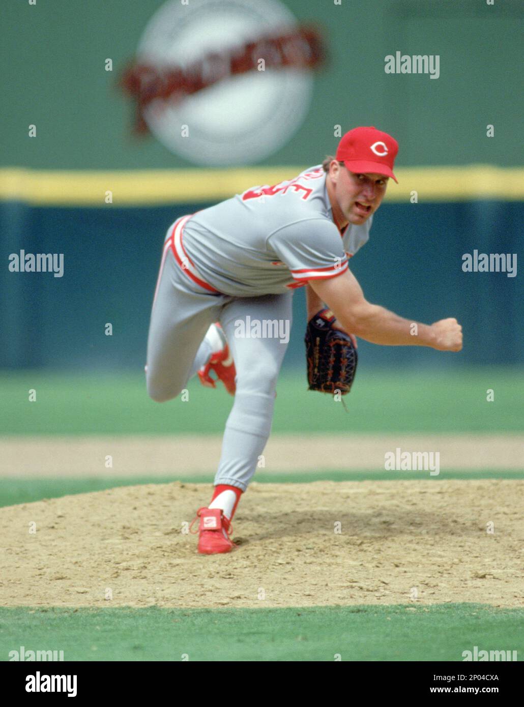 Cincinnati Reds Rob Dibble (49) in action during a game from his career  with the Cincinnati Reds. Rob Dibble played for 7 seasons with 3 different  teams, was an 2-time All-Star.(David Durochik