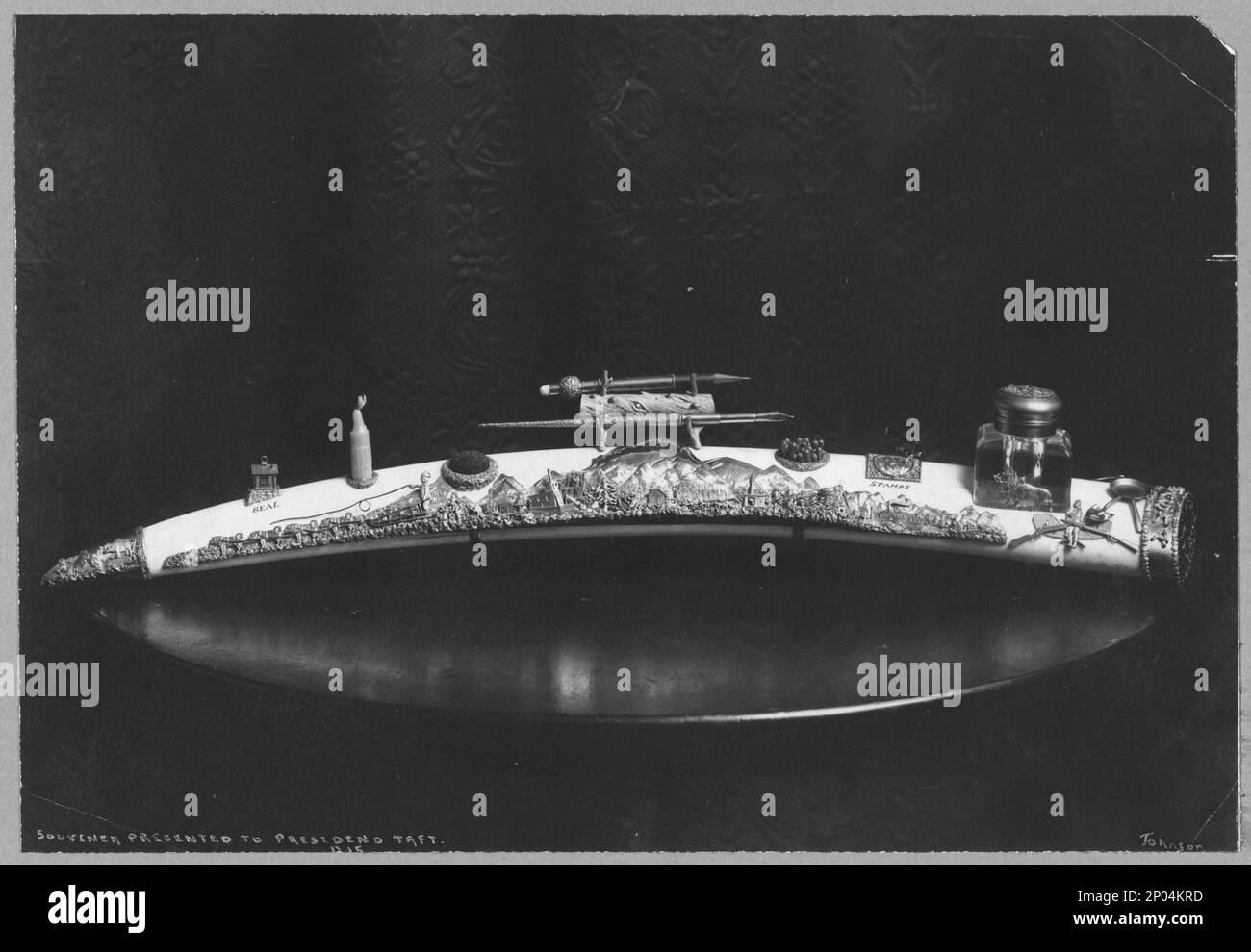 Walrus ivory alaska carving Black and White Stock Photos & Images - Alamy