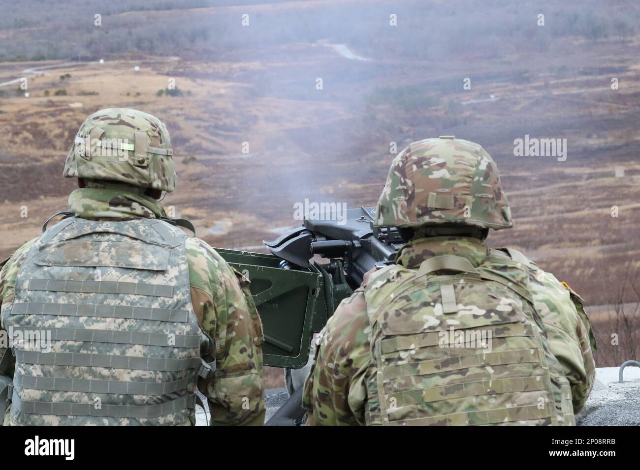 U.S. Soldiers with the Pennsylvania National Guard train with Mark 19