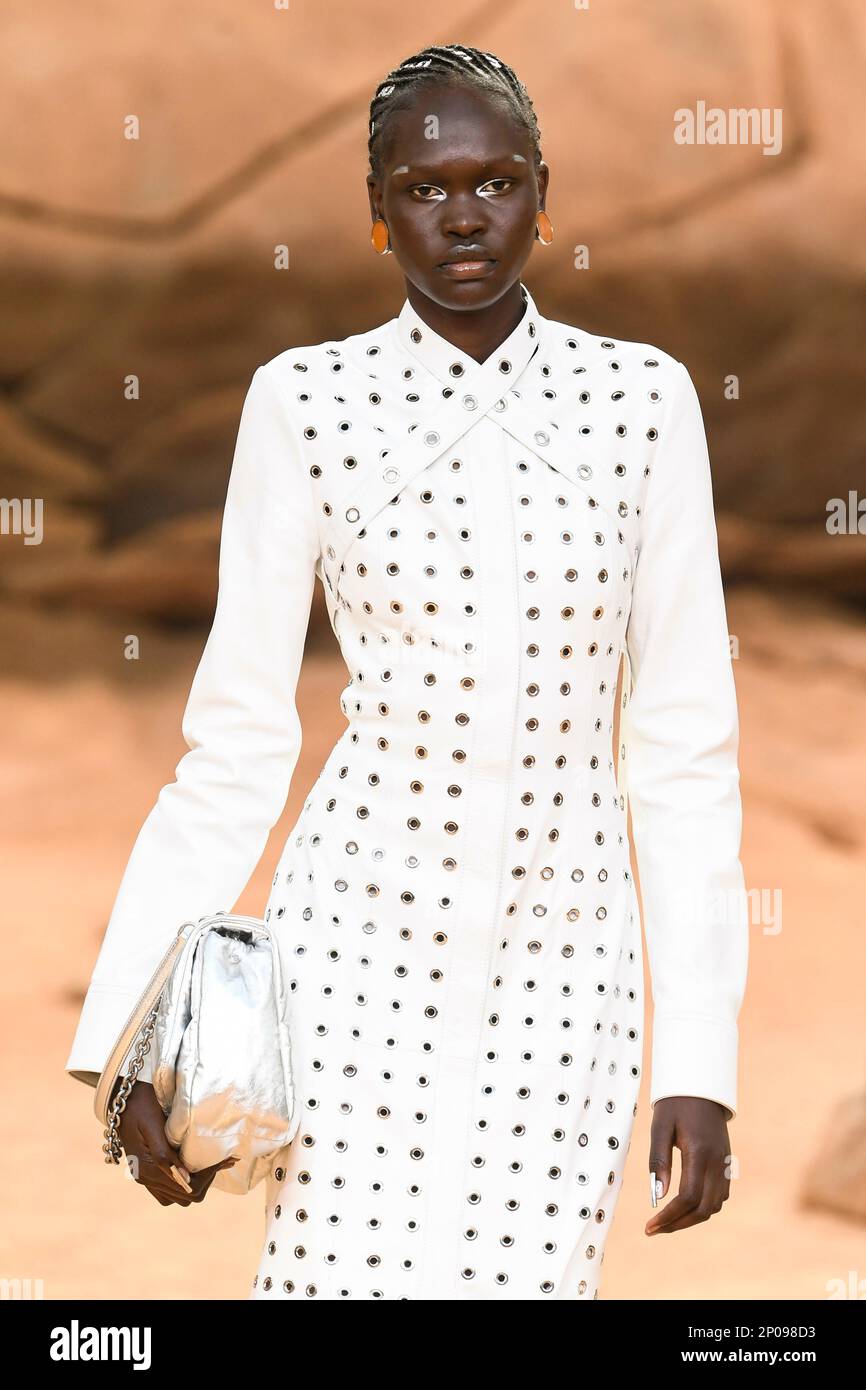 OFFWHITE FallWinter 20232024 Runway during Paris Fashion Week on