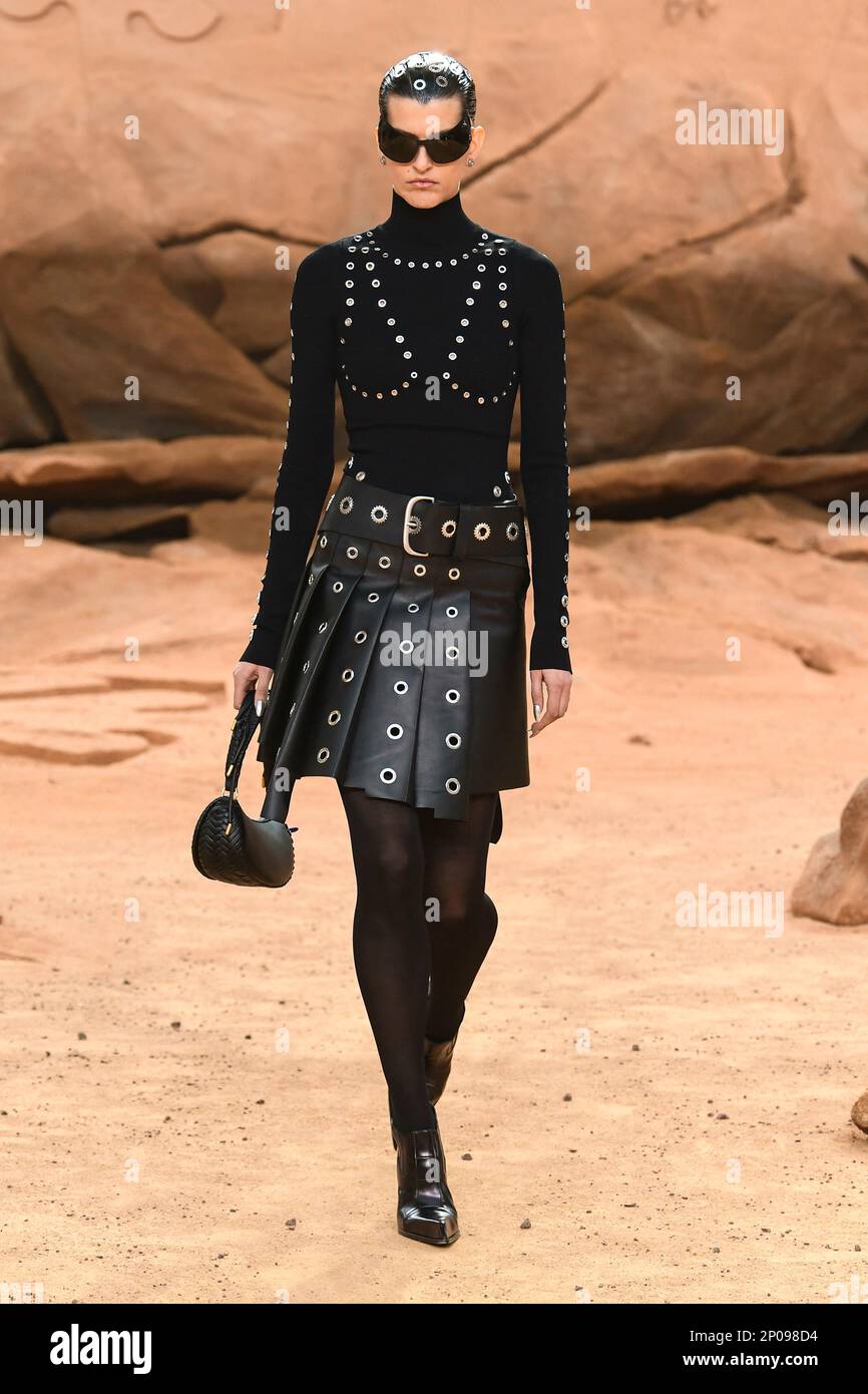 OFFWHITE FallWinter 20232024 Runway during Paris Fashion Week on