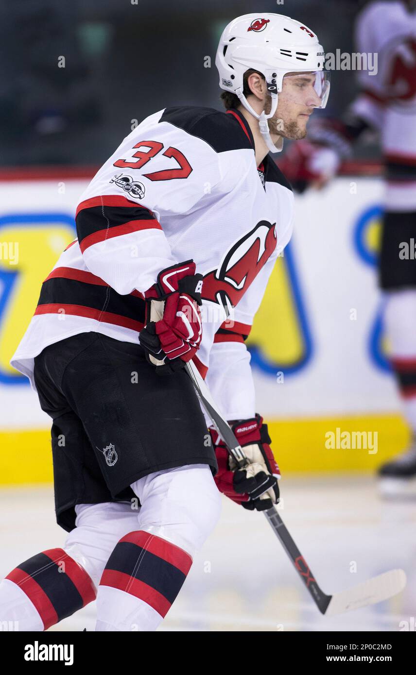 Calgary flames cheap 13 jersey