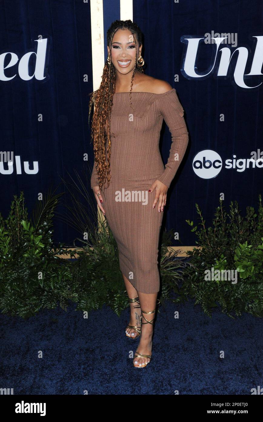 Los Angeles, CA. 2nd Mar, 2023. Skye Townsend at arrivals for