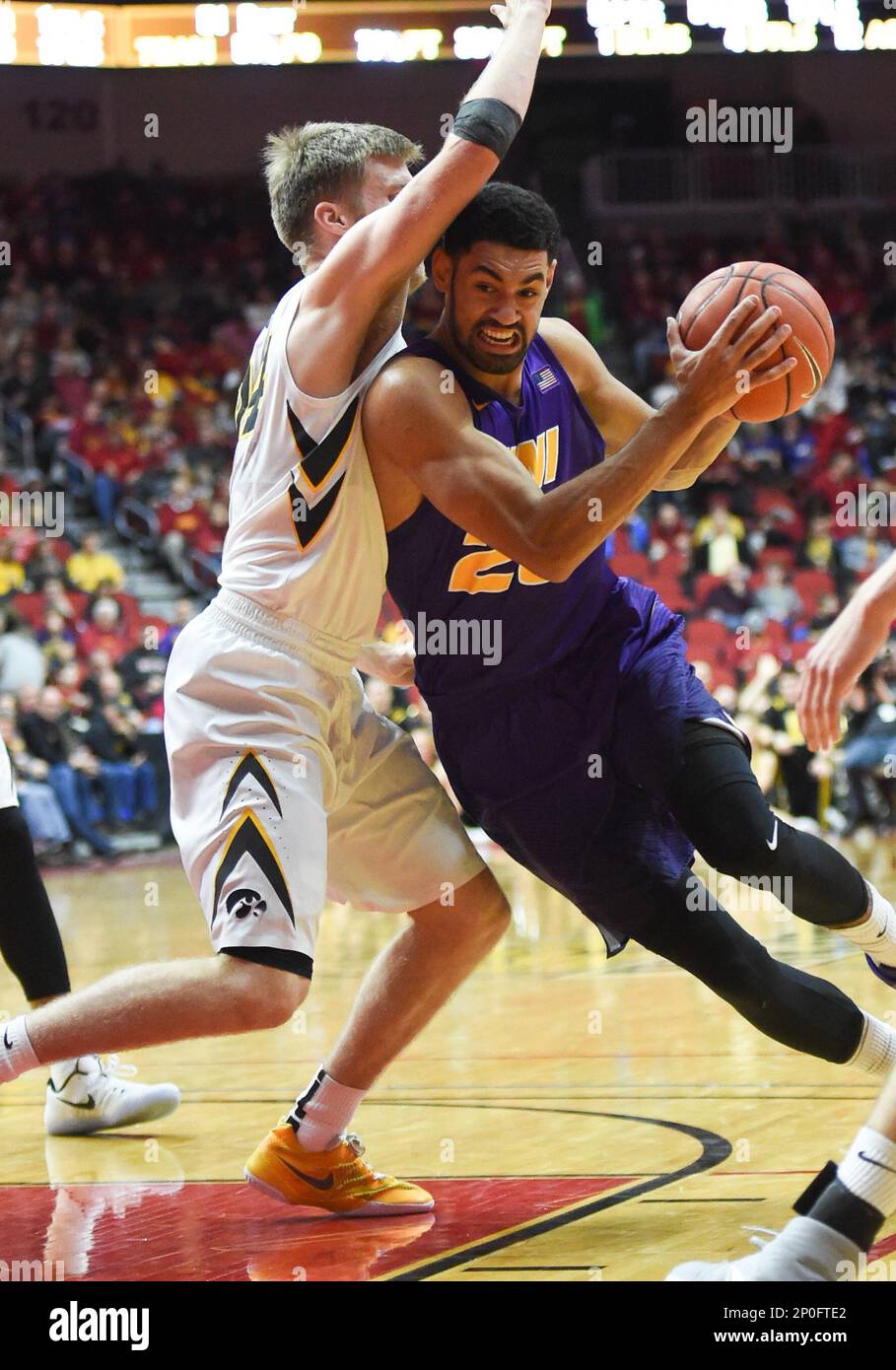 DES MOINES, IA DECEMBER 17 Northern Iowa Panthers guard Jeremy