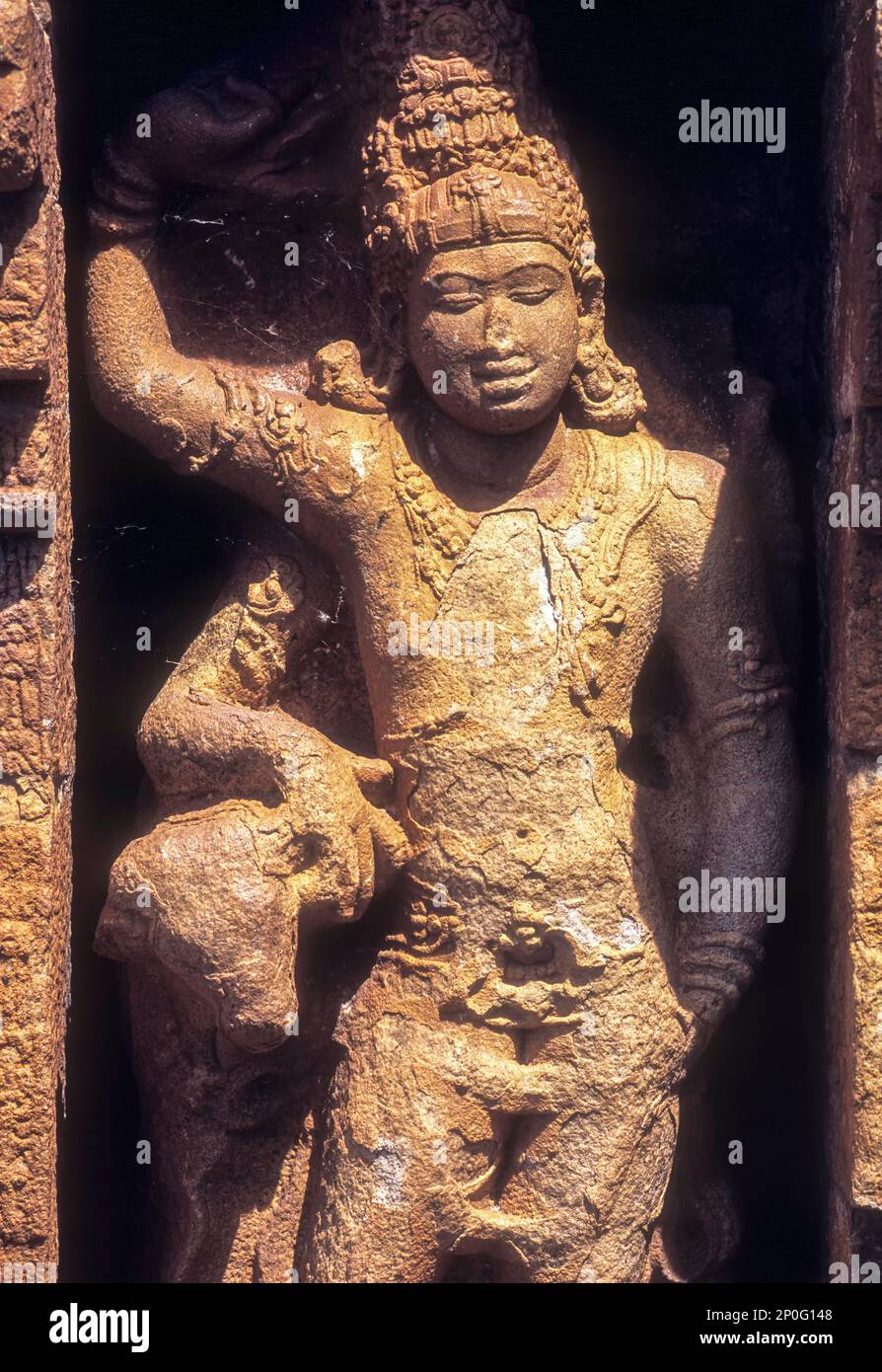 9th century Gangatharamurthy Siva sculpture in Moovar temple in