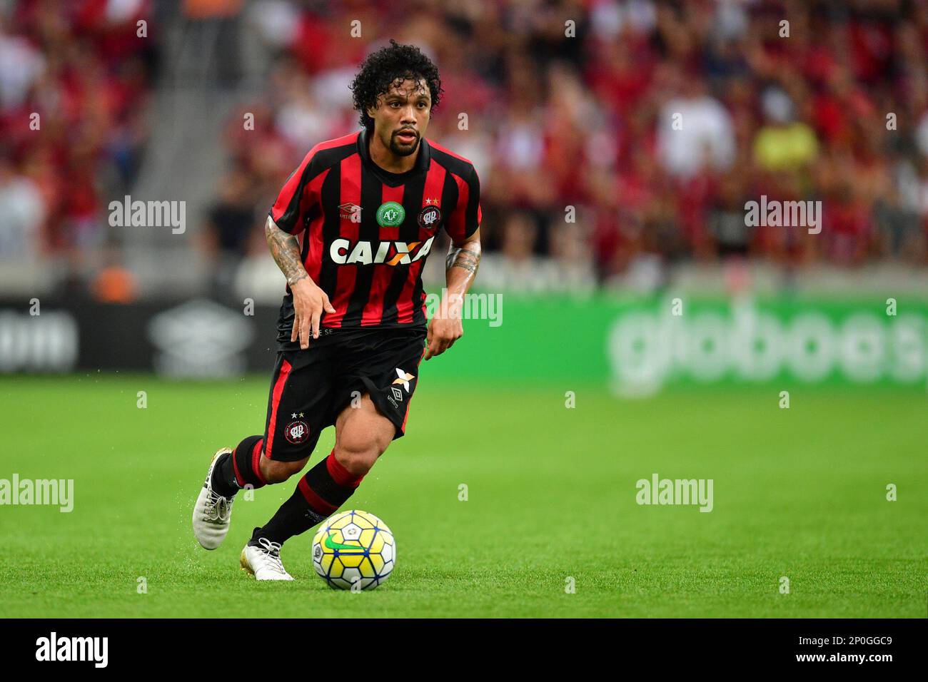 Quem é melhor: Flamengo ou Athletico-PR? Confira votação jogador