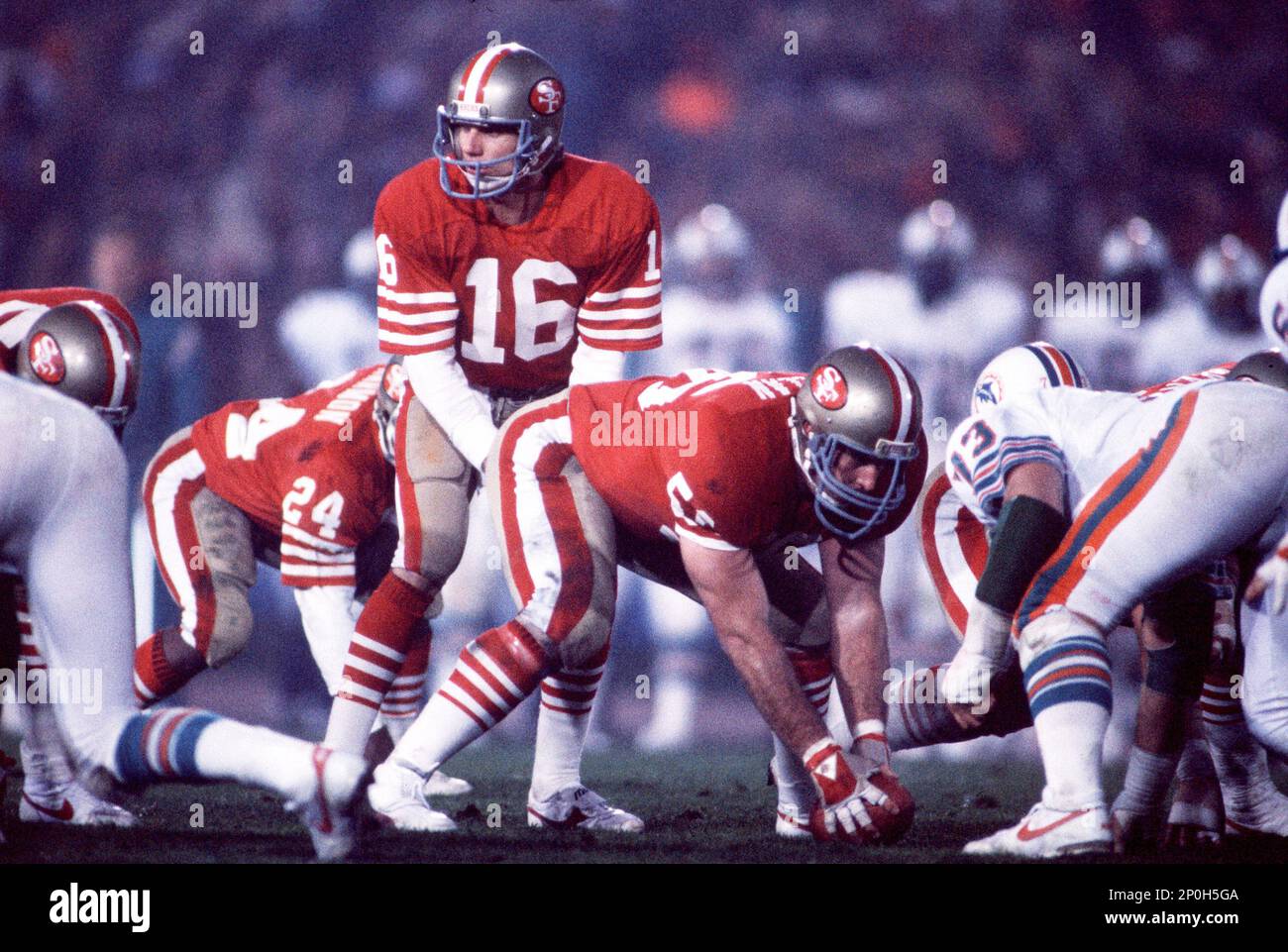 21 Jan 1985: Quarterback Joe Montana of the San Francisco 49ers on the  sideline during the Niners 38-16 victory over the Miami Dolphins in Super  Bowl XIX at Stanford Stadium in Stanford