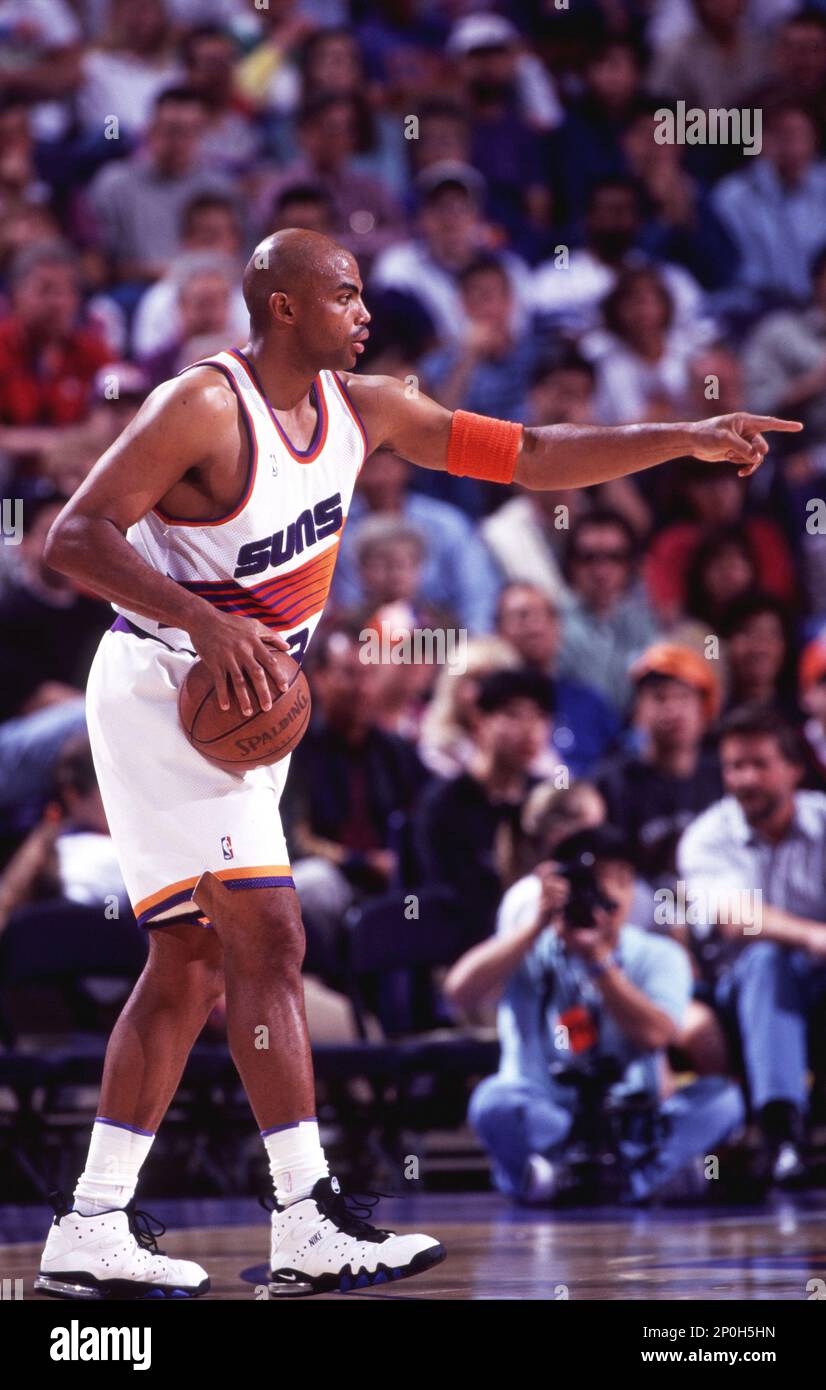 May 1994: Charles Barkley of the Phoenix Suns backs into the post