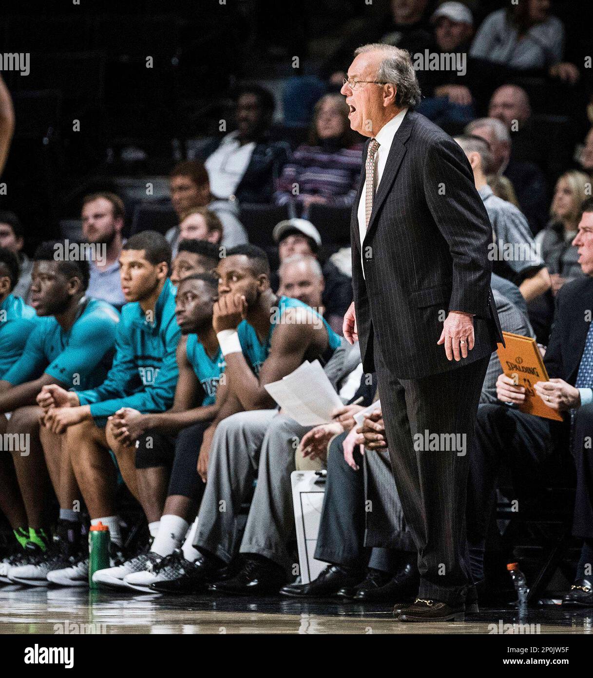 Coastal Carolina head coach Cliff Ellis shouts during an NCAA college