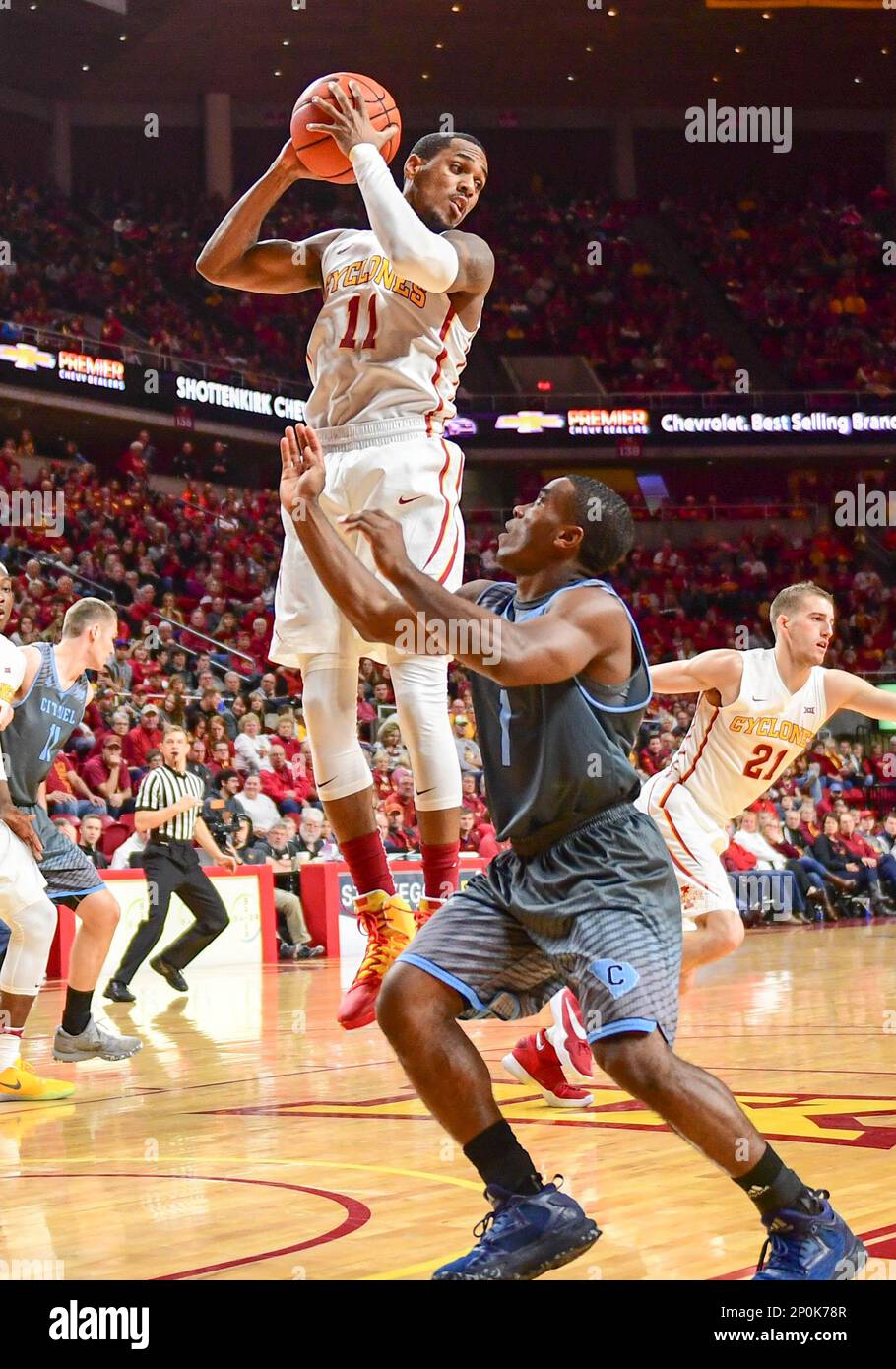 AMES, IA - NOVEMBER 20: Iowa State Cyclones guard Monte Morris (11 ...