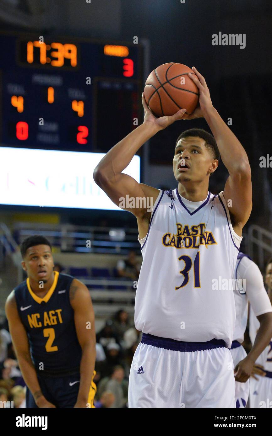 GREENVILLE, NC - NOVEMBER 14: East Carolina Pirates center Andre ...