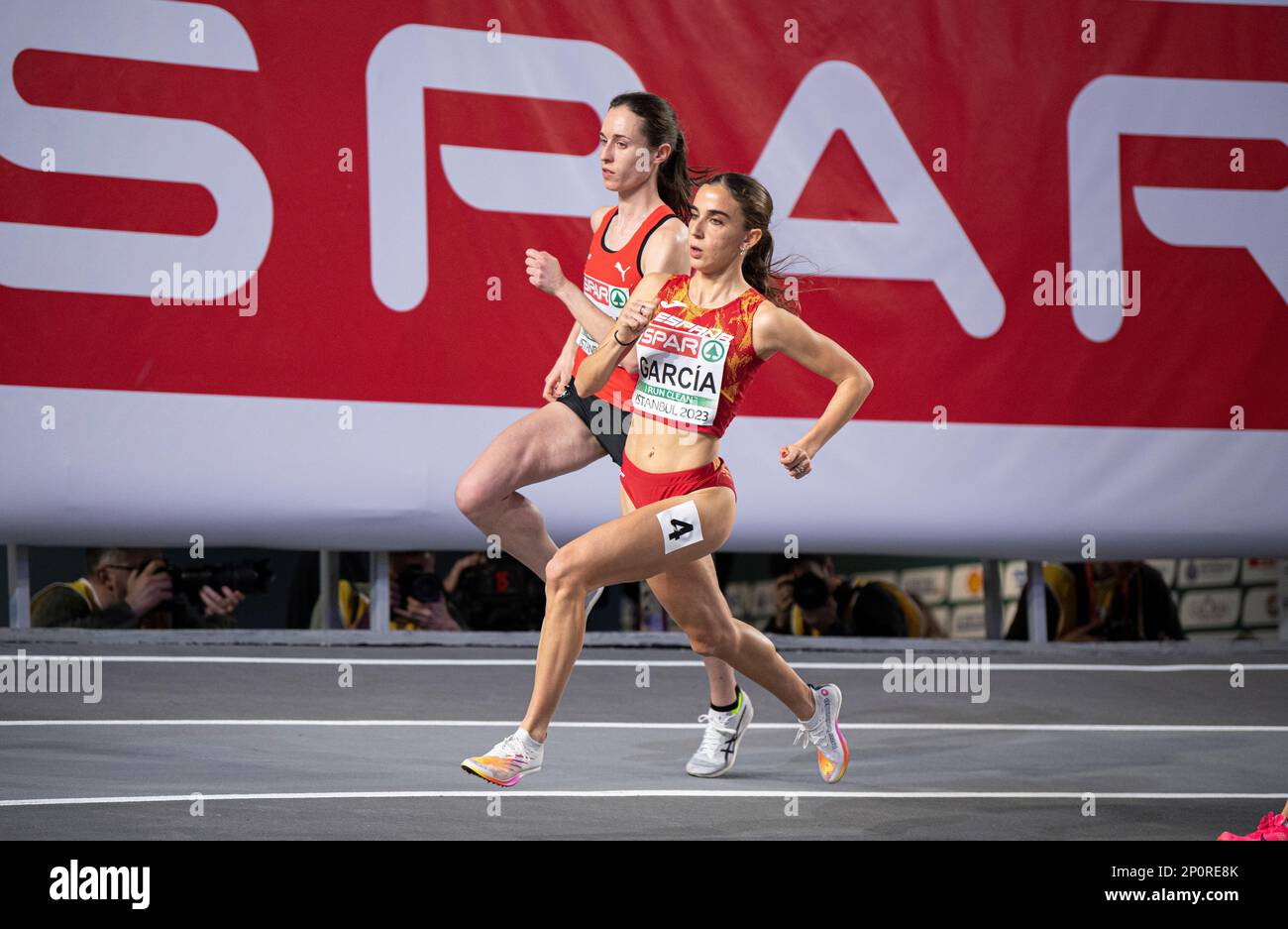 Istanbul, Türkiye. 03/03/2023, Daniela Garcia of Spain competing in heat two of the women’s 800m on Day1 of the European Indoor Athletics Championships at Ataköy Athletics Arena in Istanbul, Türkiye. Stock Photo