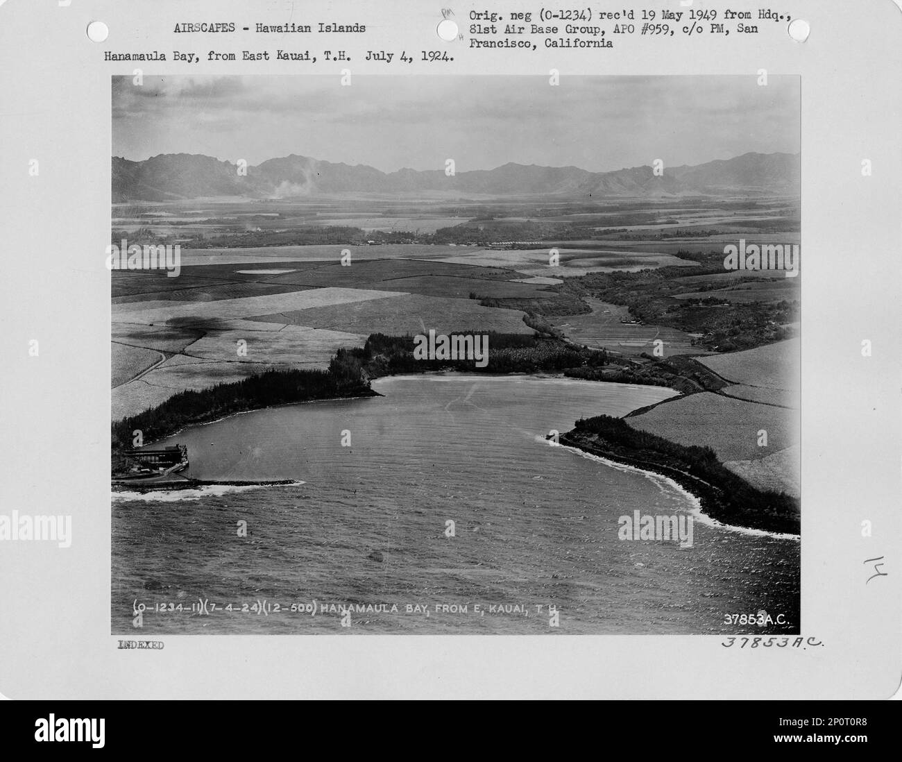 Aerial view of kauai Black and White Stock Photos & Images - Alamy