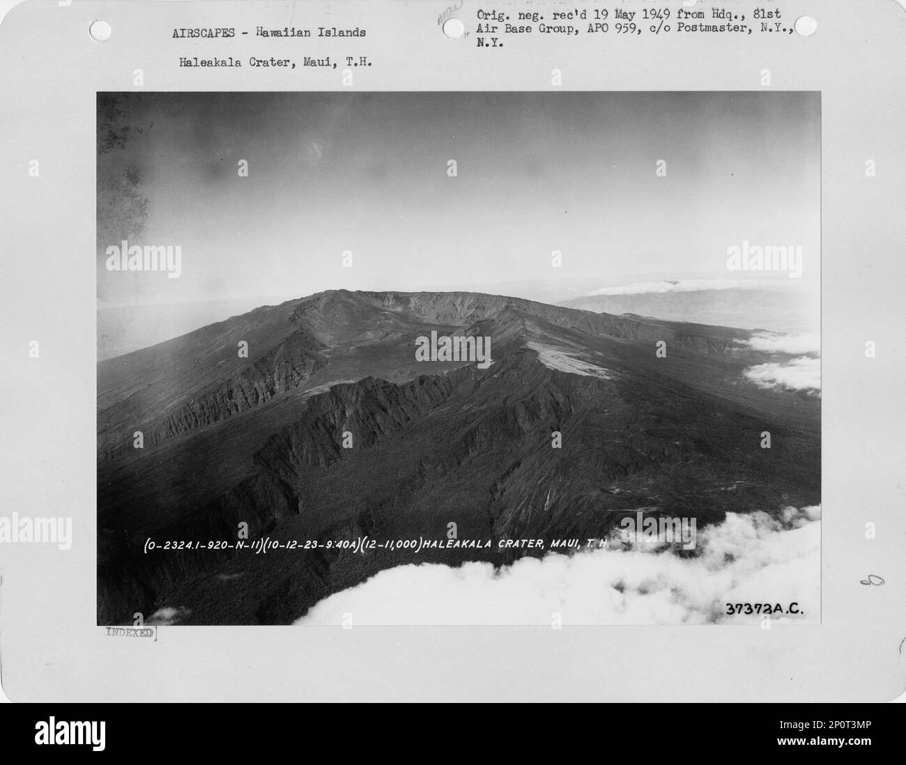 Hawaii maui view Black and White Stock Photos & Images - Alamy