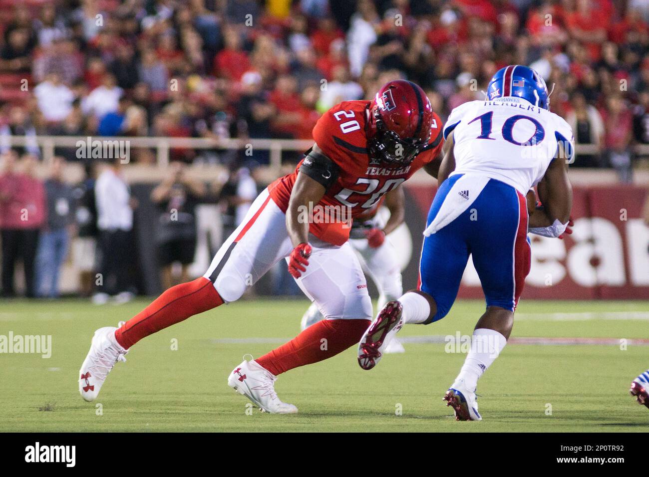 September 29, 2016 Texas Tech linebacker Jordyn Brooks (20) tackles