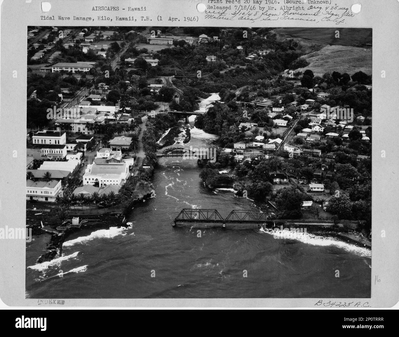 Hilo hawaii aerial Black and White Stock Photos & Images Alamy