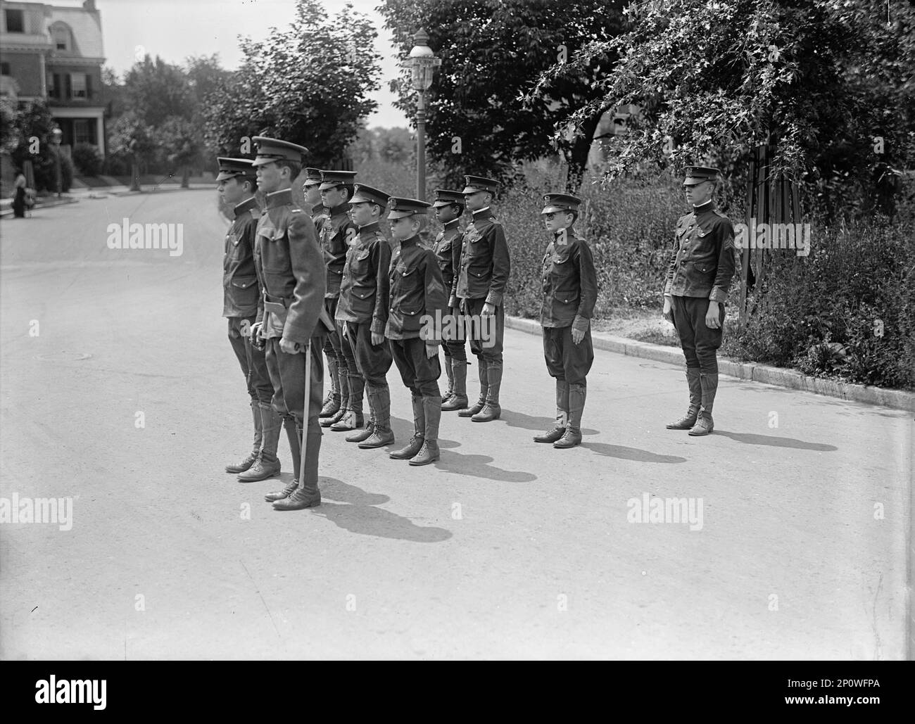 R.T. Elliott Jr., Lincoln Shah Jr., American Guard Drilling, Front Right, 1917. Stock Photo