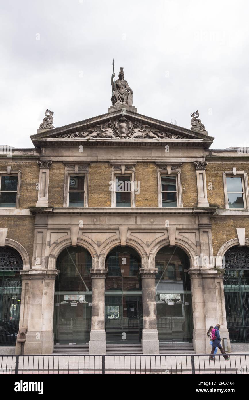 Statue of Britannia and pediment on top of the Old Billingsgate Market