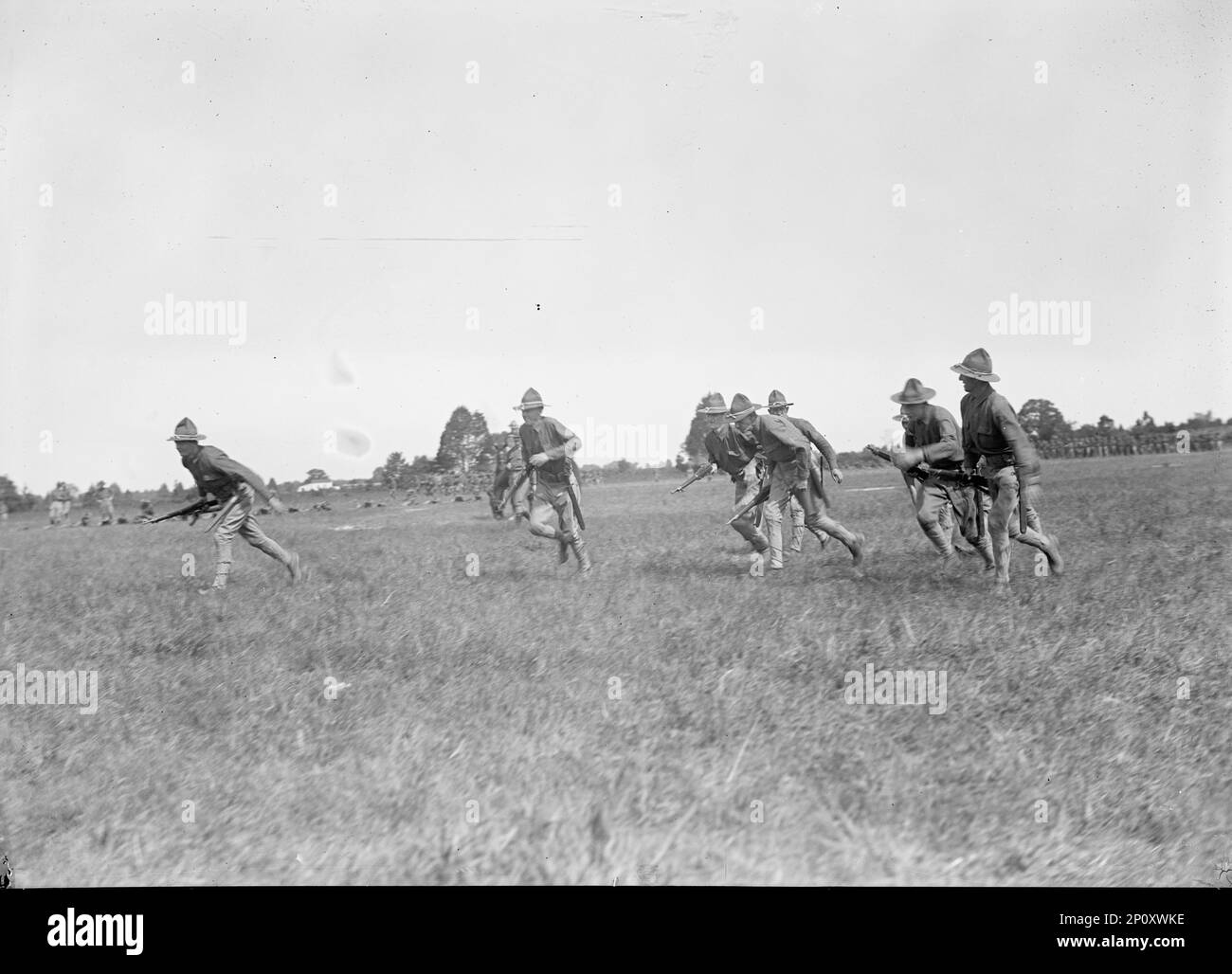 National Guard of Washington D.C. - Field Tactics, 1915. Stock Photo