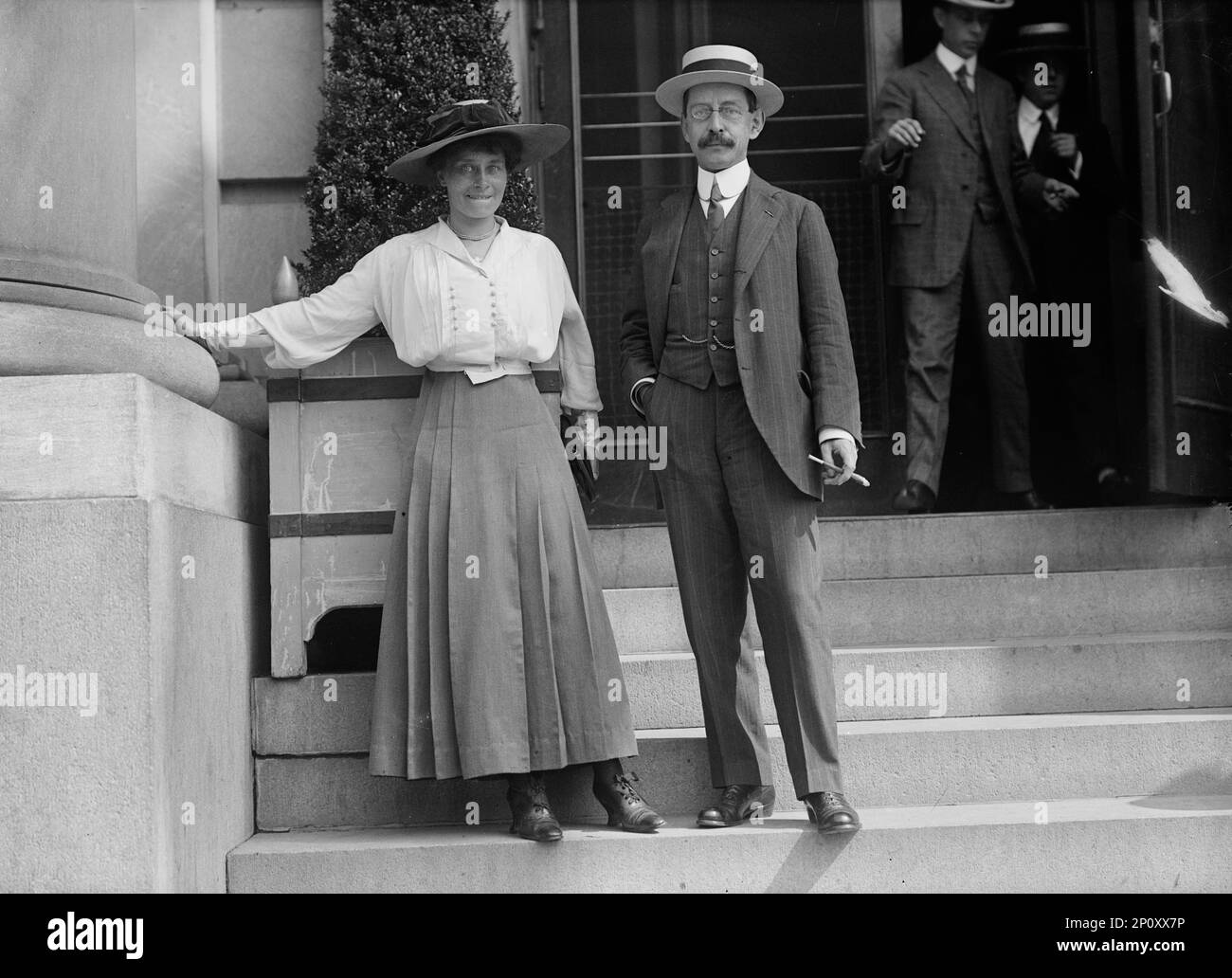 Netherlands Mission To The U.S. - J.B. Van Der Hooven Van Oordt And Wife, 1917. Stock Photo