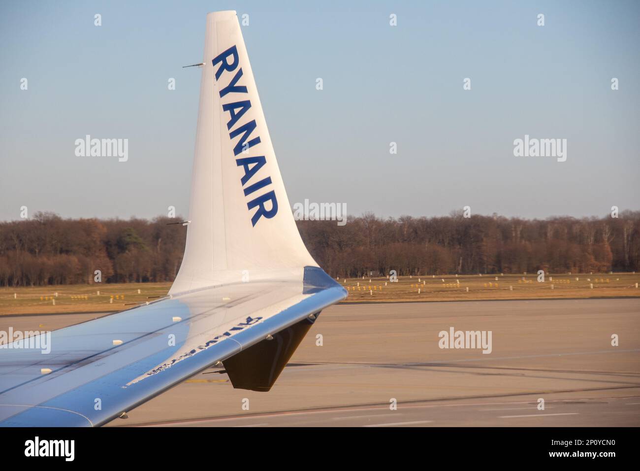 Wing of a Ryan Air plane at Koln/Bonn Airport. Credit: Sinai Noor / Alamy Stock Photo Stock Photo