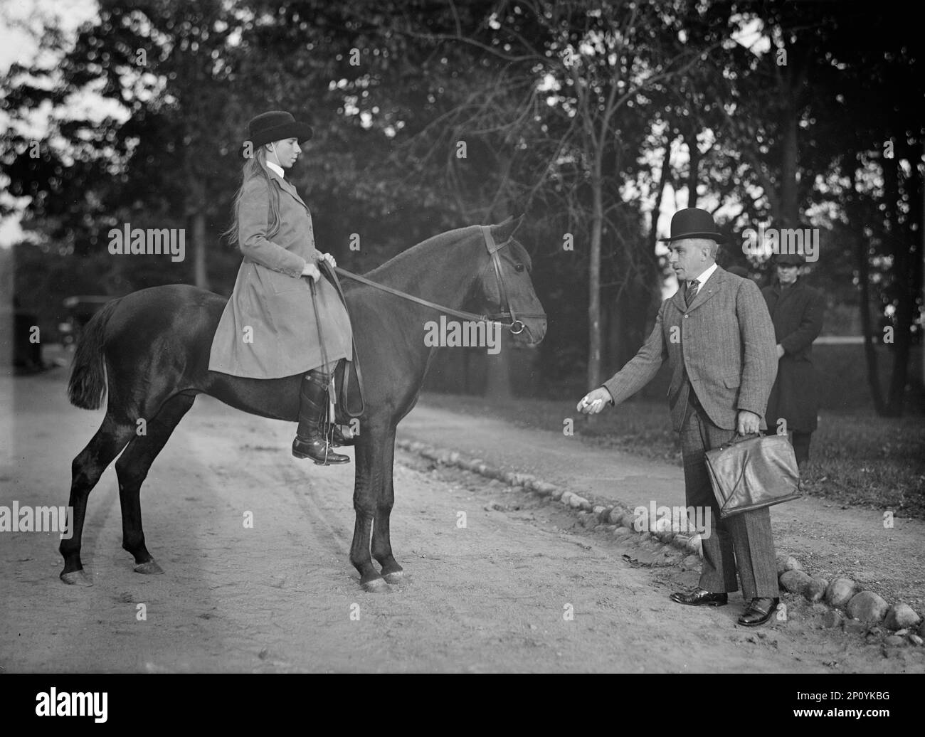 'Louisto Wood', 1913. Portrait of Louisita Wood, also known as Louise B. Wood, with her father Major General Leonard Wood, US Army chief of staff and Military Governor of Cuba. Stock Photo