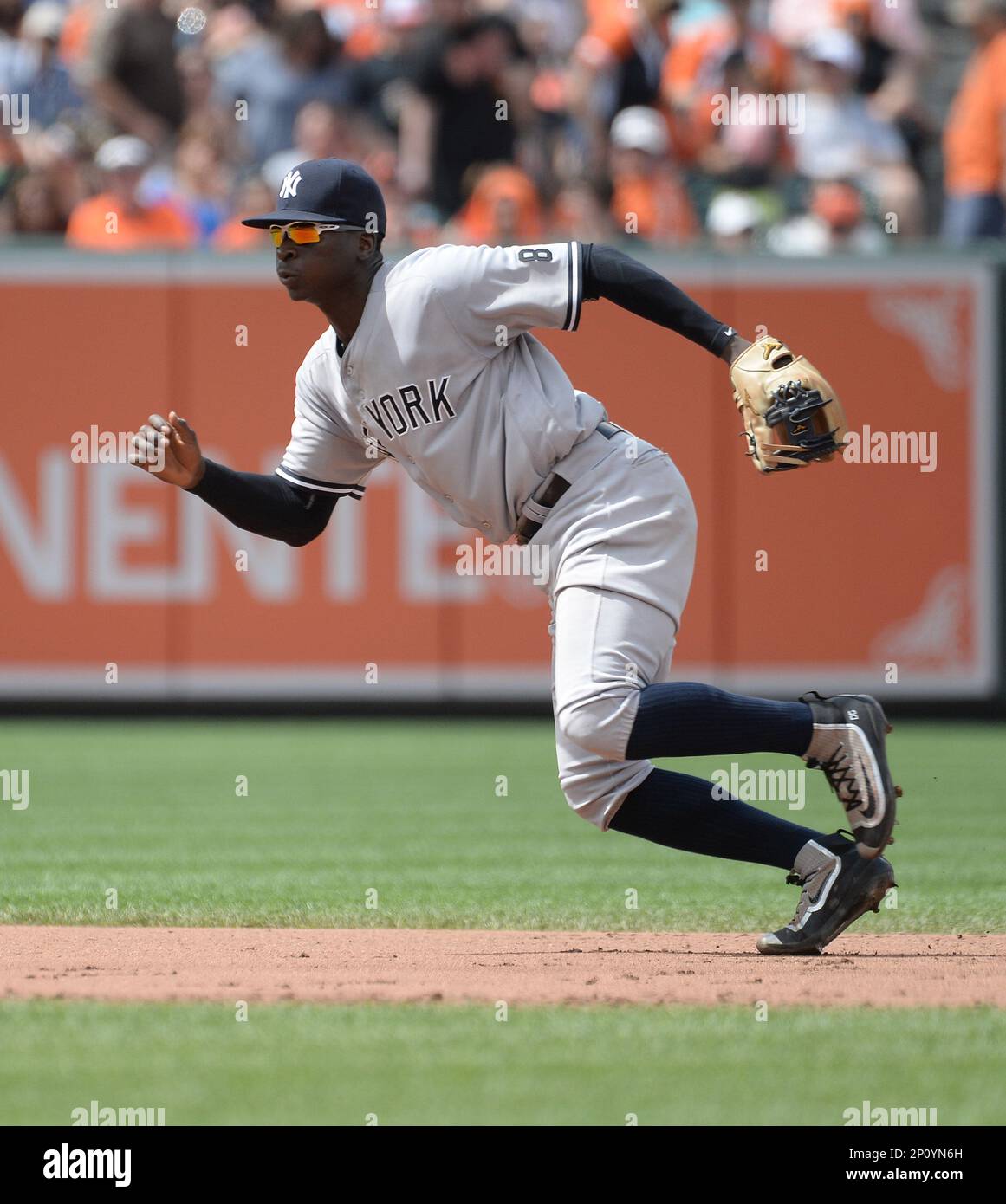 New York Yankees Didi Gregorius (18) during a game against the Baltimore  Orioles on June 5, 2016 at Oriole Park at Camden Yards in Baltimore, MD.  The Yankees beat the Orioles 1-0.(Chris