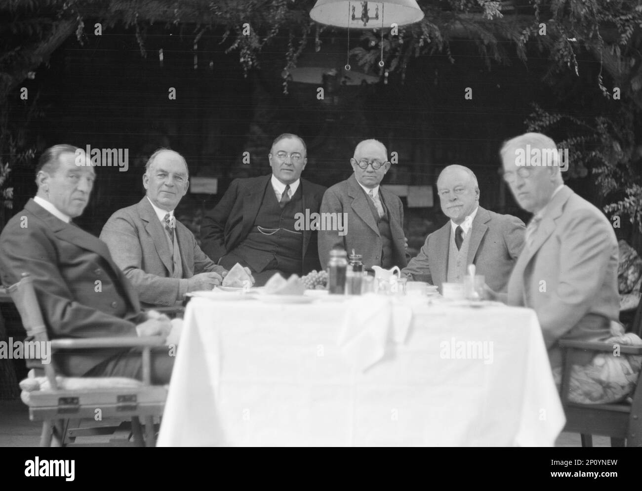 Bohemian Club members, portrait photograph, 1927 Stock Photo Alamy