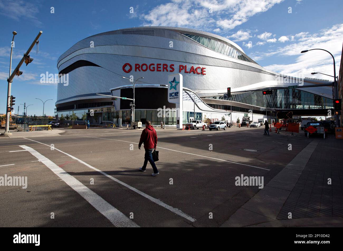 Rogers place edmonton oilers hi-res stock photography and images - Alamy