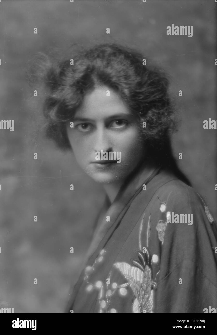 Dilling, Charlene, Miss, portrait photograph, 1914 Apr. 21. Stock Photo