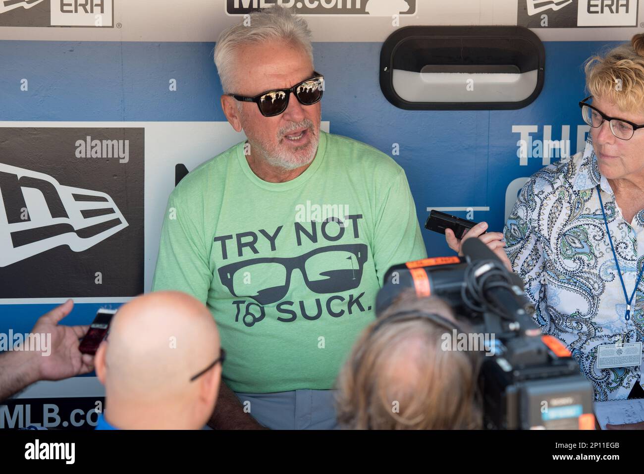 28 AUG 2016: Chicago Cubs Manager Joe Maddon during the game against the  Los Angeles Dodgers played at Dodger Stadium in Los Angeles, CA. (Photo by  Brian Rothmuller/Icon Sportswire) (Icon Sportswire via