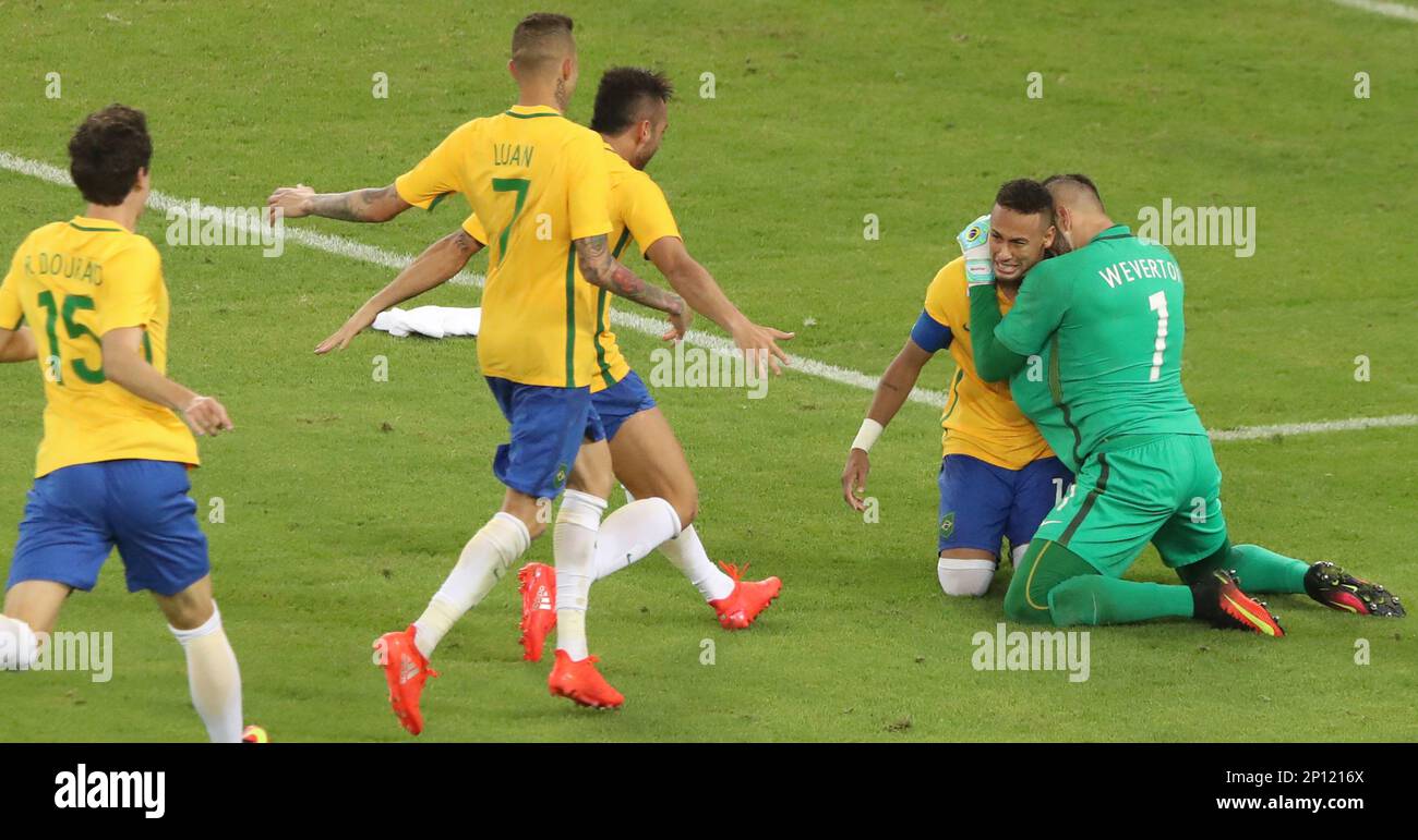 Rio Olympics: With penalty kick, Brazil wins first soccer Olympic