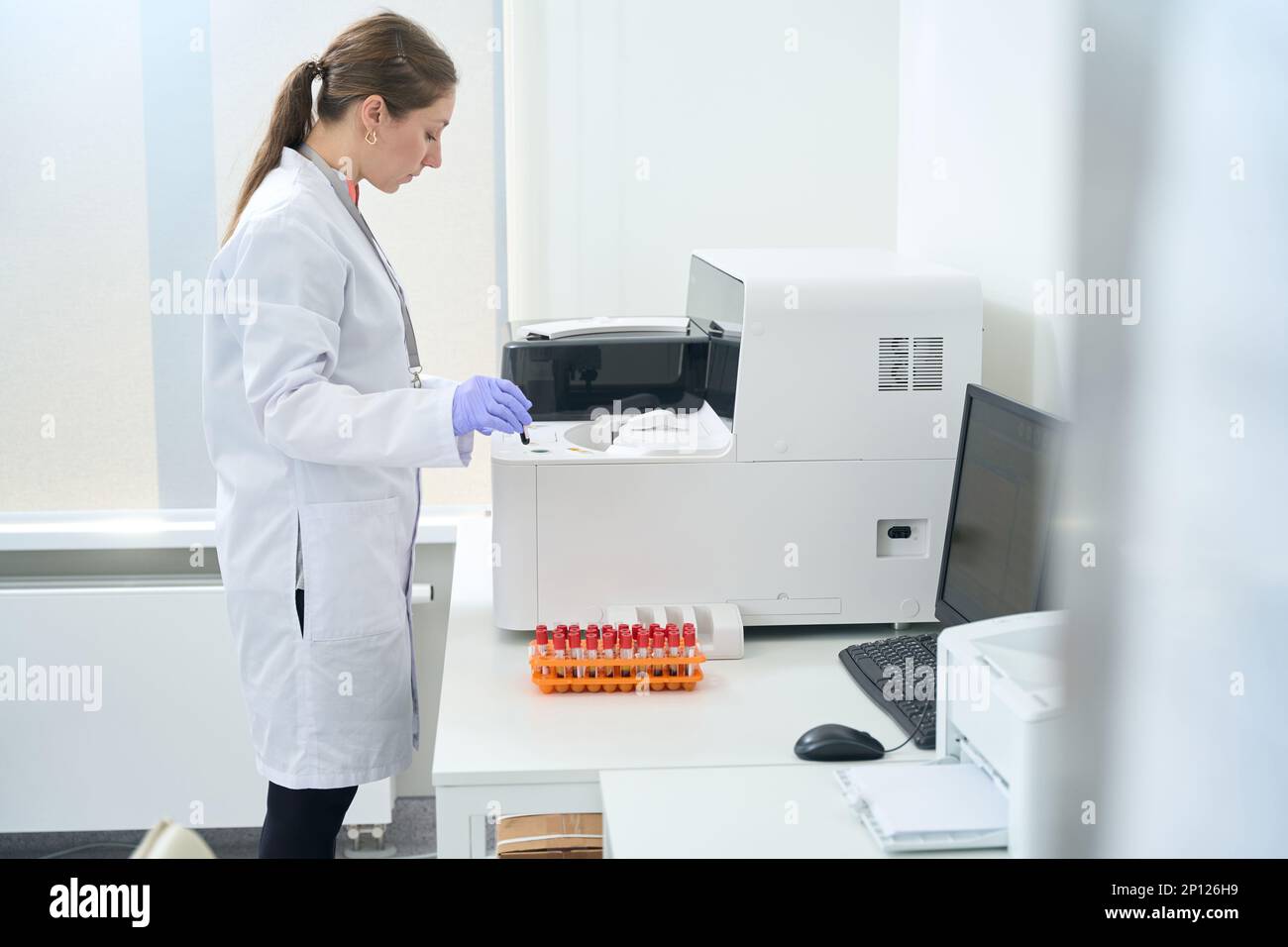Biochemical analyzer in laboratory hi-res stock photography and images ...