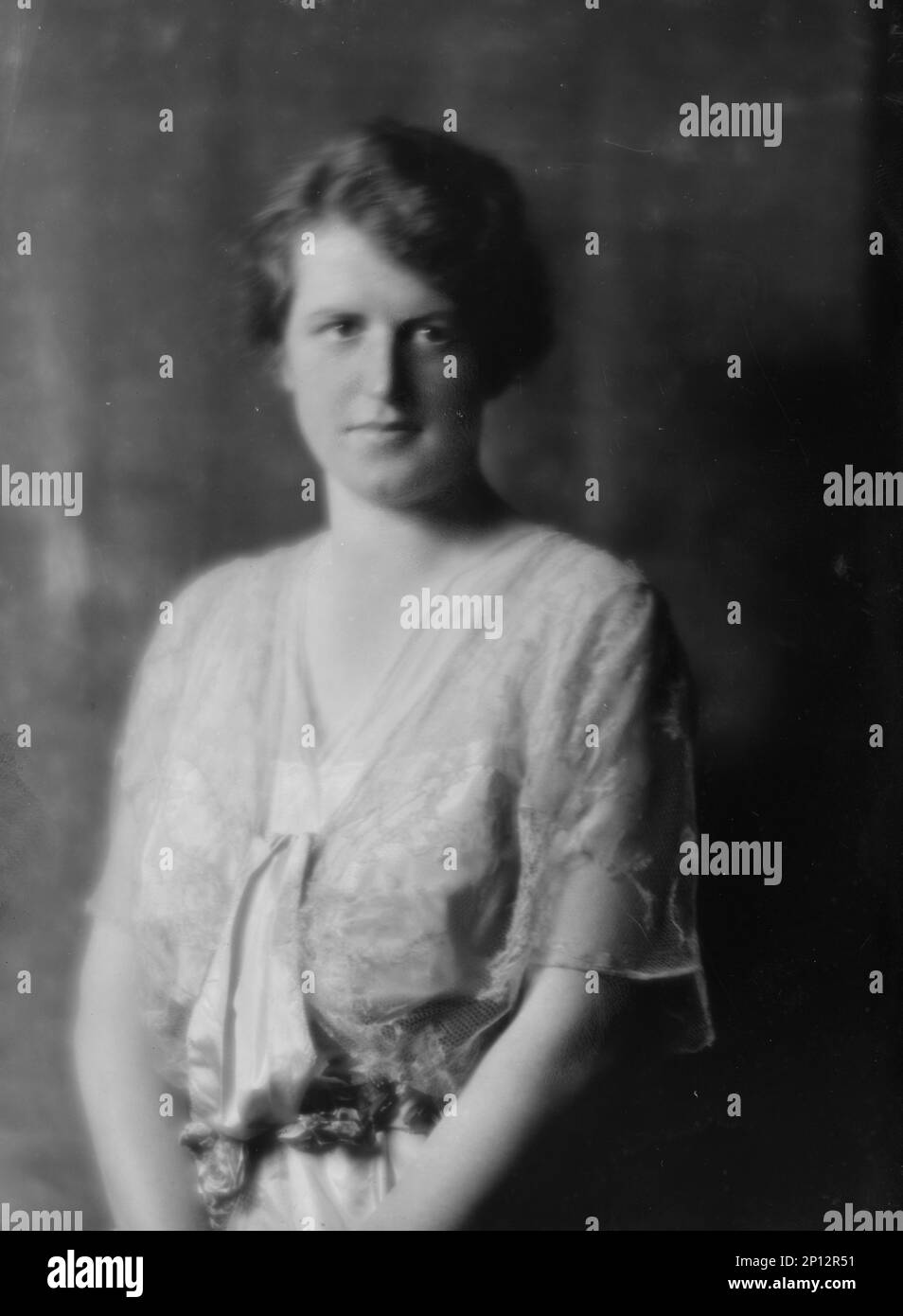 Schoonmaker, G.V., Miss, portrait photograph, 1914 Dec. 1. Stock Photo