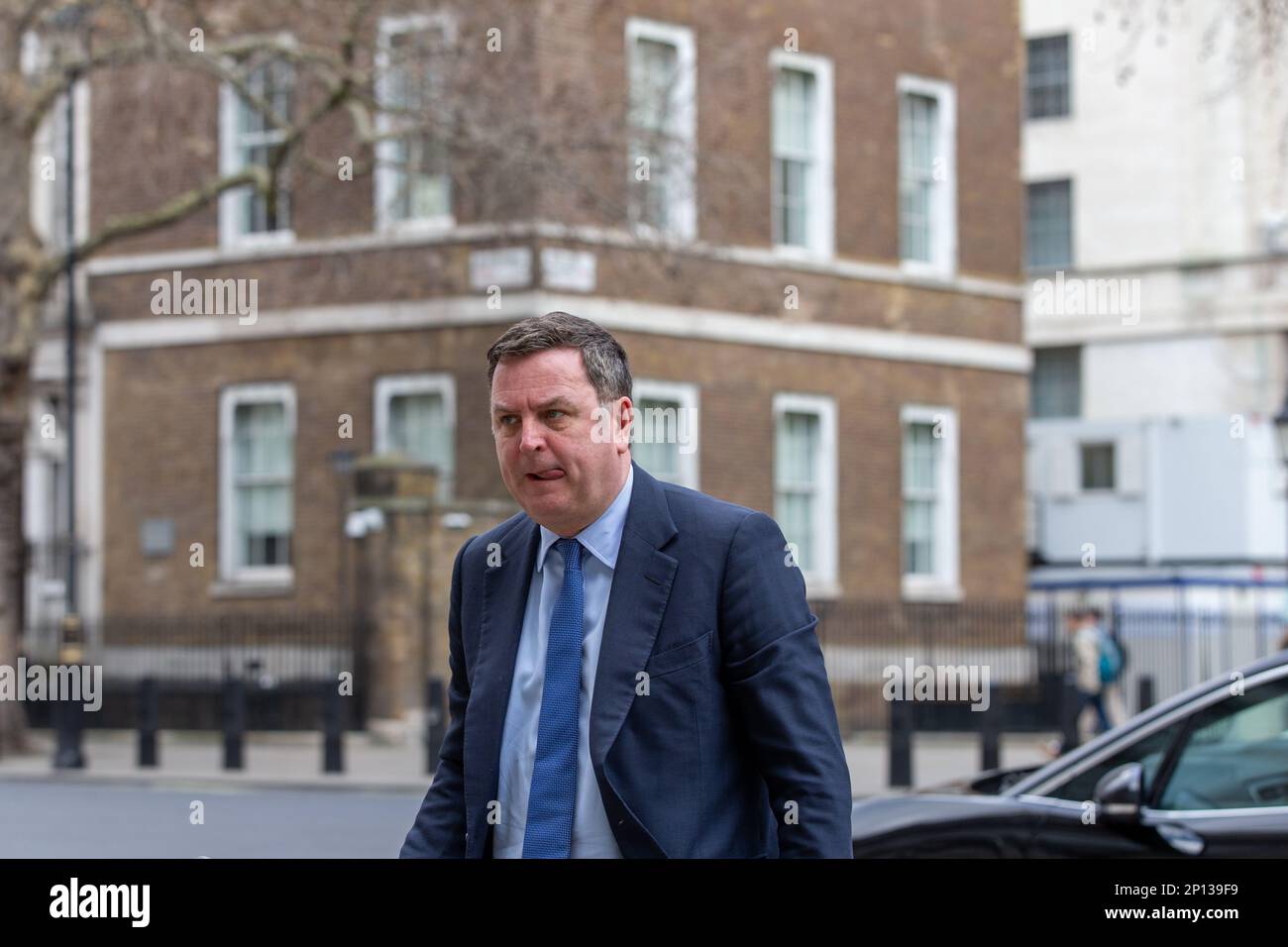 London,uk,27th,Feb,2023.Mel Stride, Work and Pensions Secretary arrives at cabinet office Stock Photo