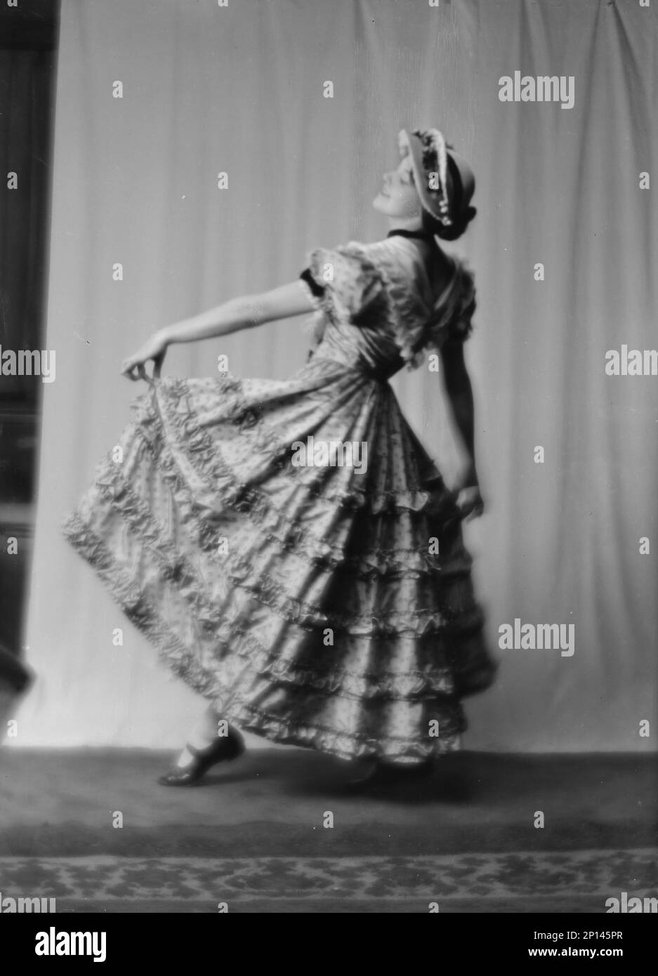 Beyer hilda hires stock photography and images Alamy