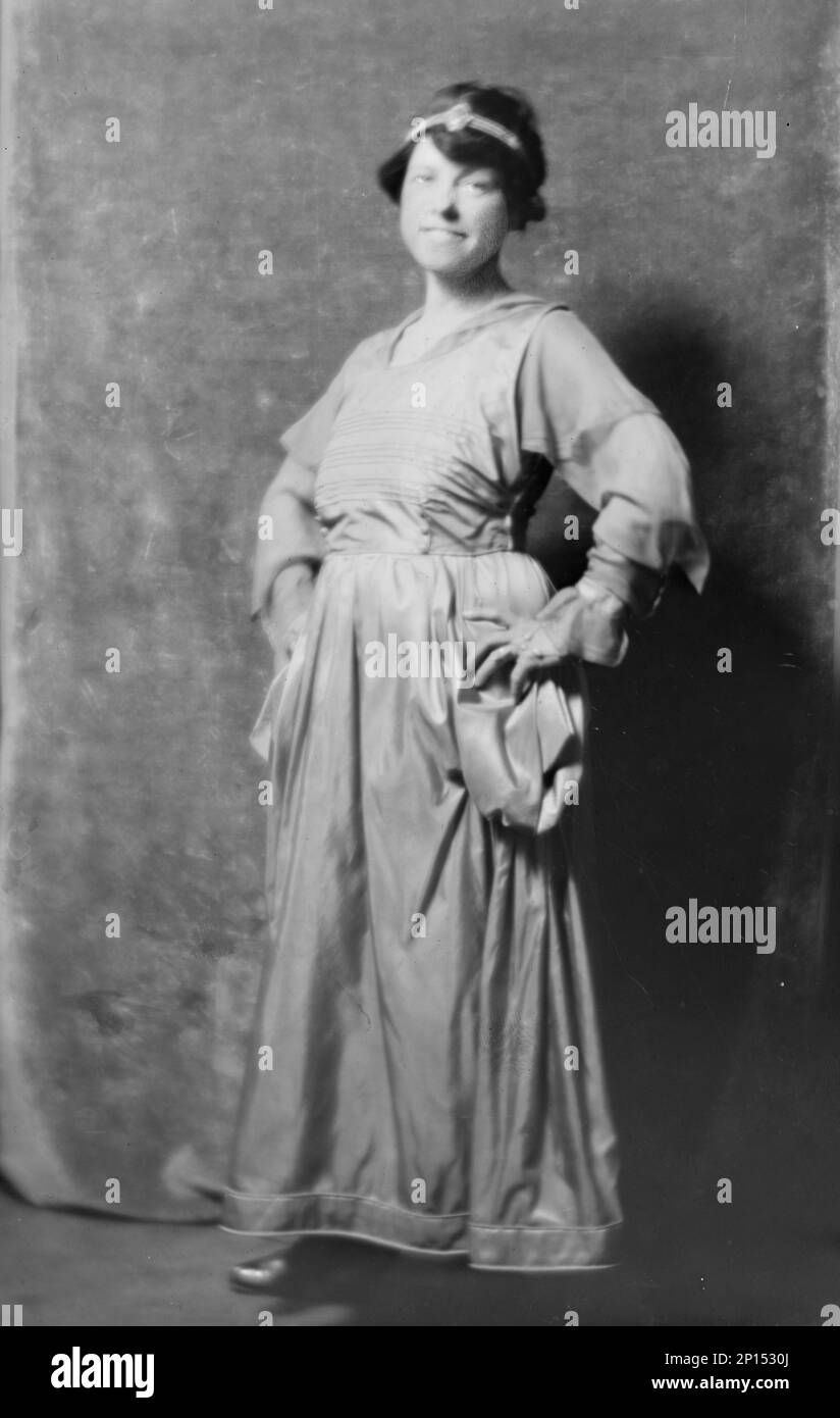Mrs. Jack London, portrait photograph, 1918 Feb. 11. American author