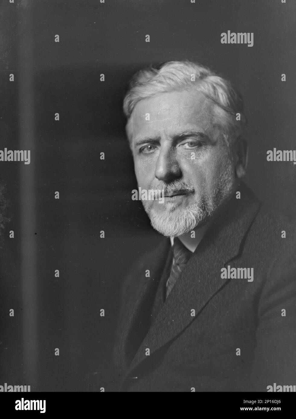 Dr. Marot, portrait photograph, 1918 Oct. 29 Stock Photo - Alamy
