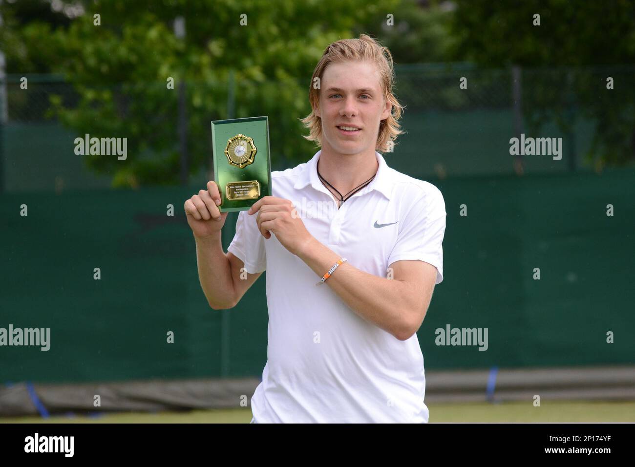 denis shapovalov nike