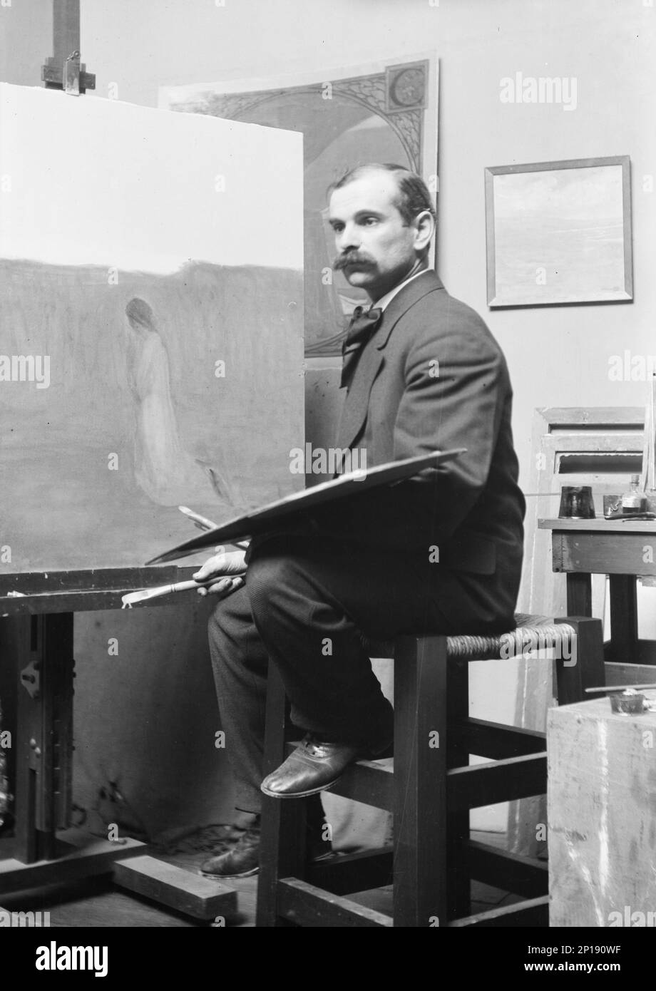 Seated artist at easel Black and White Stock Photos & Images - Alamy
