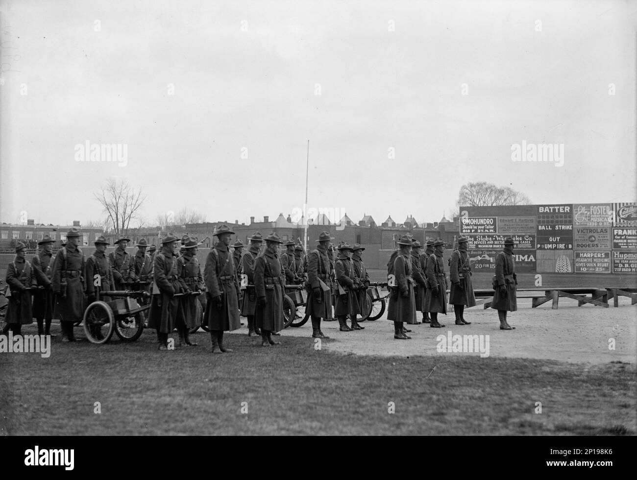 Marine Corps, U.S.N. Machine Gun Unit Demonstration at Ball Park, 1917. Stock Photo