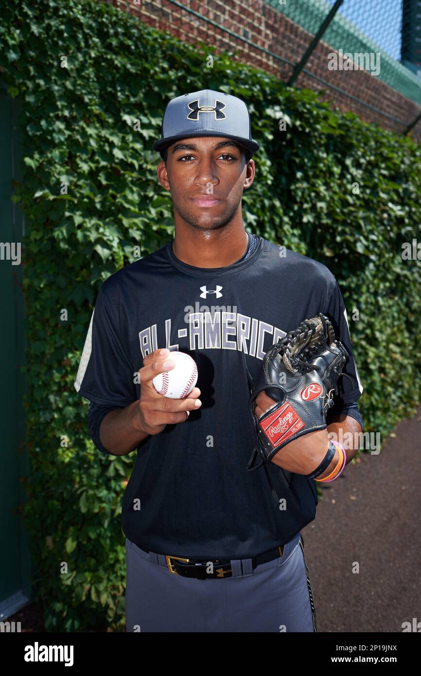 Garrett Gooden (2) of St. Pius X Catholic High School in Decatur